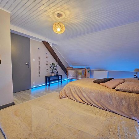 Le Cocon De La Houssiere Apartment Ngoại thất bức ảnh